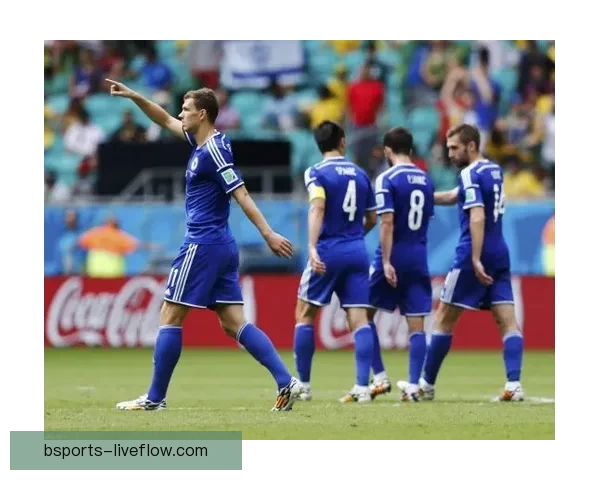 聚焦B体育世界杯赛场风云解析球队实力与夺冠热门走势全景观察深